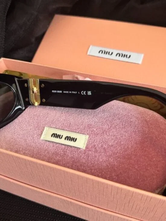 Viral Miu Miu Black Cat-Eye Sunglasses - Picture 11 of 11